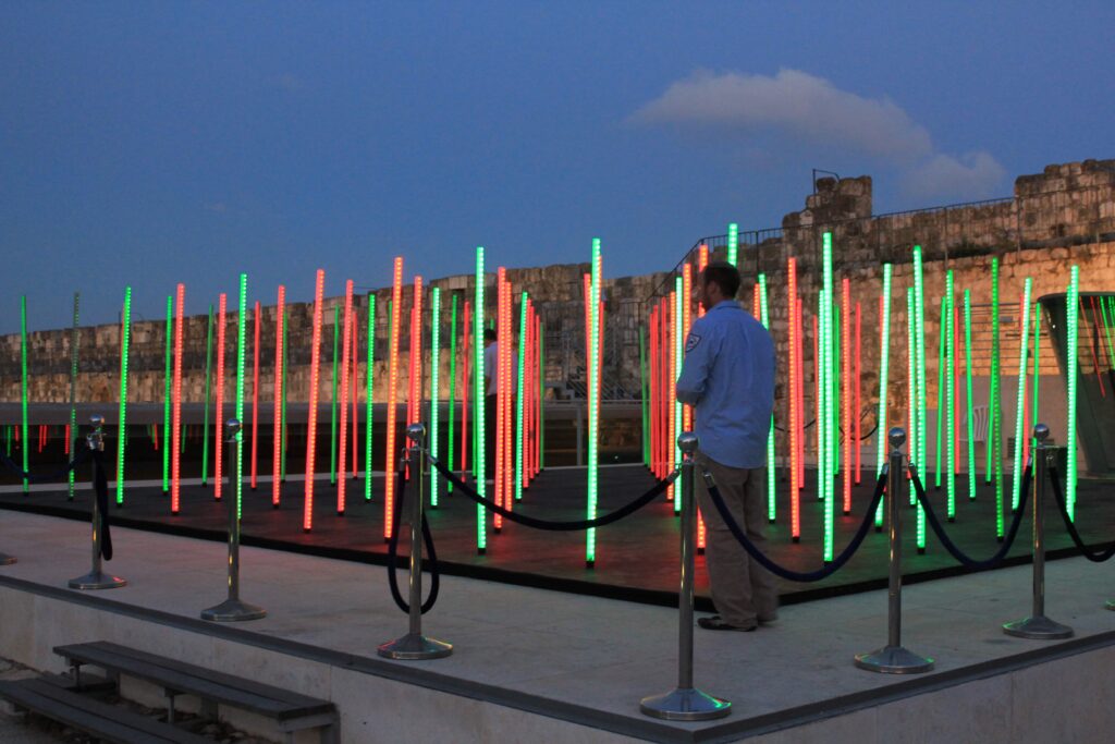 Led sculpture